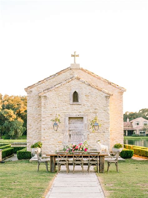 12 stunning wedding chapels across the US - 100 Layer Cake