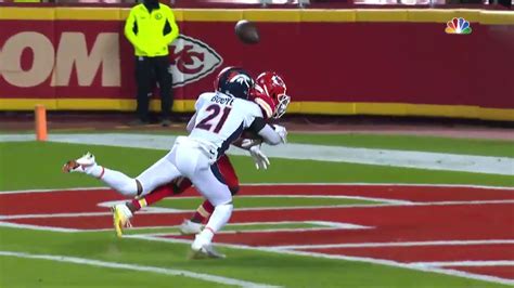 Tyreek Hill INSANE Catch Didn't Count | Chiefs vs Broncos - YouTube