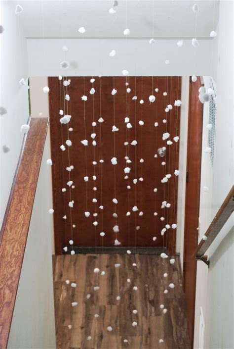 Snow Garland with Cotton Balls and String | Creating a Winter Wonderland