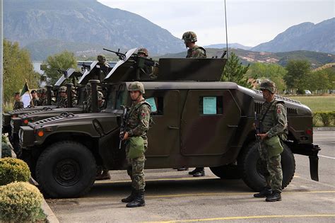 Albania gets US military Humvees to bolster its army