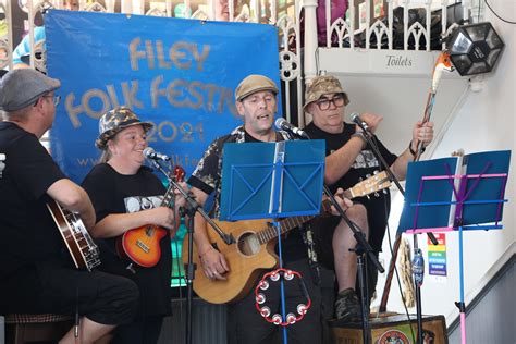 Filey Folk Festival | The Random Hat Gang | YorkyJan | Flickr