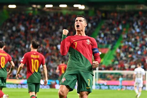 Los dos récords que rompió Cristiano Ronaldo en el triunfo de Portugal ante Lichtenstein - Para ...