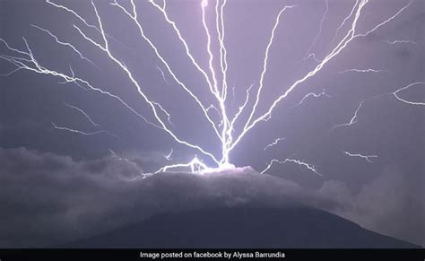 Upward Lightning On Guatemala Mountain Captured In Striking Video