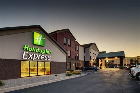 HOLIDAY INN EXPRESS LEBANON $96 ($̶1̶3̶5̶) - Updated 2021 Prices & Hotel Reviews - MO - Tripadvisor