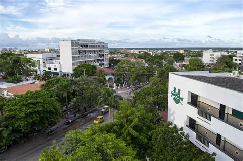 Universidad Simón Bolivar - Universidad Simón Bolívar: 50 años de aportes a la educación de calidad