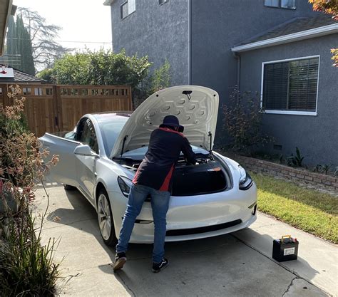 12V battery replacement [by tesla mobile service] | Tesla Motors Club