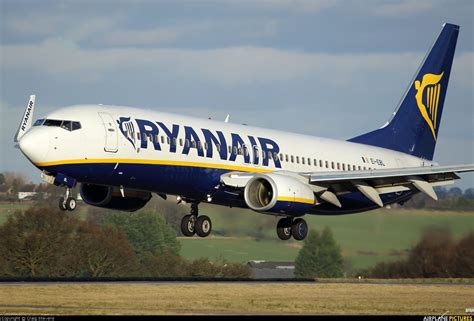 EI-EBL Ryanair Boeing 737-800 | Air carrier, Boeing, Cargo airlines