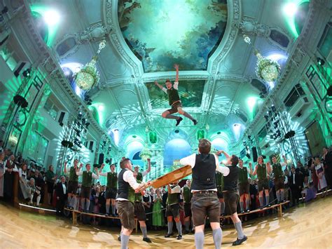 120. Steirerball bat in der Wiener Hofburg wieder zum Tanz - Vienna Online