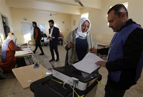 Iraq holds first provincial elections in a decade