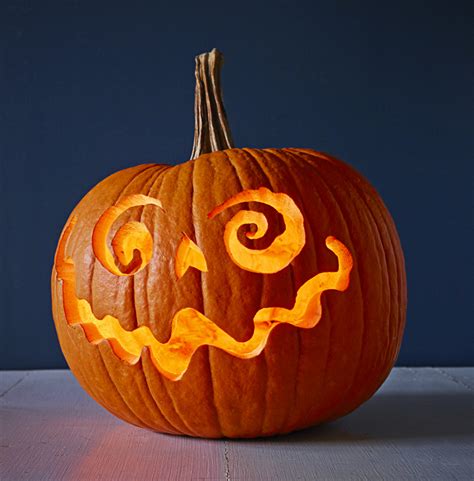 25 Easy Pumpkin Carving Ideas - Best Pumpkin Carving Designs and Pictures