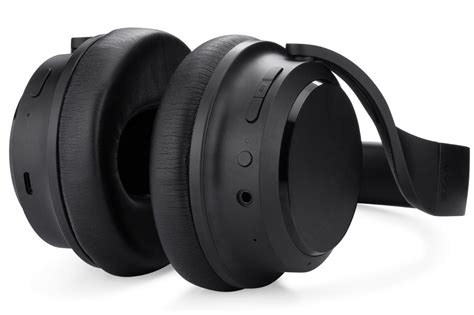 Budget-friendly Wyze Labs now has Bluetooth headphones | TechHive