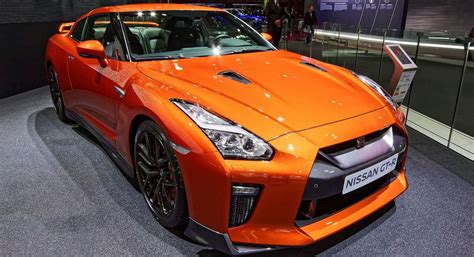 Nissan GTR R35 Review - What a Machine! - Customer Driven Driver Training