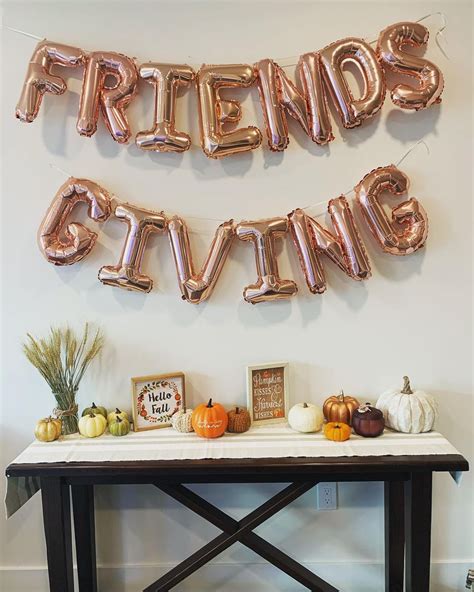 Beautiful Friendsgiving Decorations For The Thankful | Bridal Shower 101