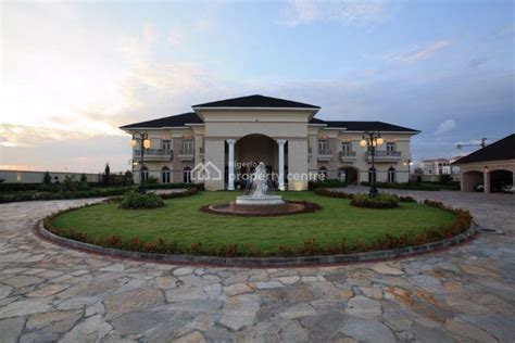 For Sale: 7 Bedroom Mansion, Banana Island, Ikoyi, Lagos | 7 Beds ...