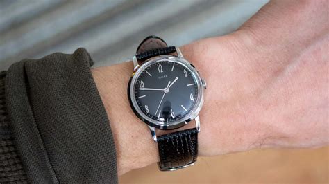 The 15 Best Minimalist Watches for Small Wrists