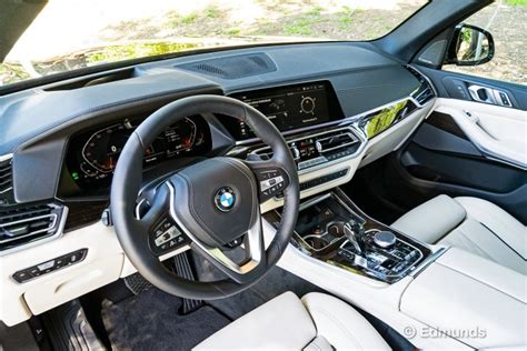 2020 BMW X5 xDrive40i Real-World Test: Edmunds Team Prefers the BMW X5 ...