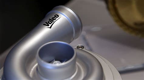 Valeo Strikes Deal To Deliver Driving Assistance Systems To BMW's ...