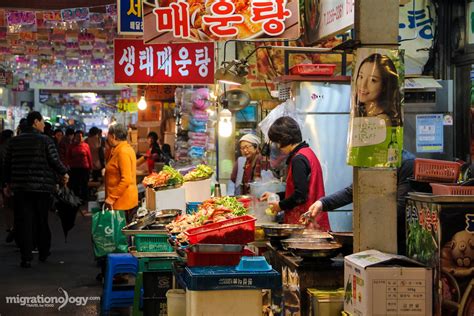 Gwangjang Market: Awesome Korean Street Food in Seoul | Corea, Lugares