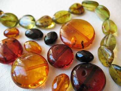 The ViaValeron Vine : Baltic Amber Colors - Which Is Best?