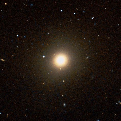 Messier Monday: The Most Perfect Elliptical, M89 – Starts With A Bang ...