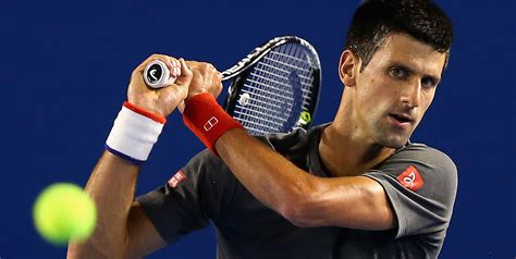 How to hit a backhand like Novak Djokovic | Tennismash