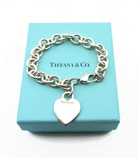 Share 87+ tiffany and company bracelet latest - in.duhocakina