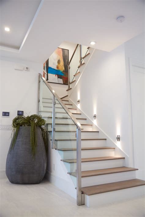 Contemporary Home Glass Staircase