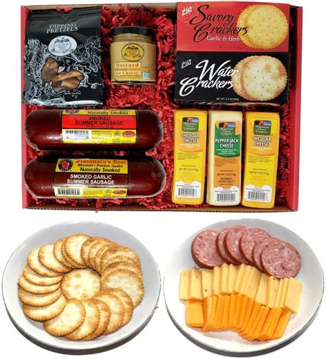 Wisconsin's Best and Wisconsin Cheese Company's Deluxe Gift Basket ...