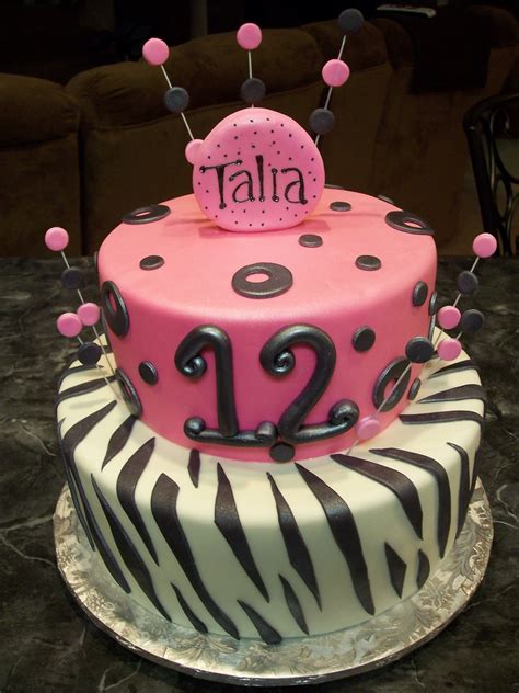 MyMoniCakes: Zebra Print & Hot Pink Cake