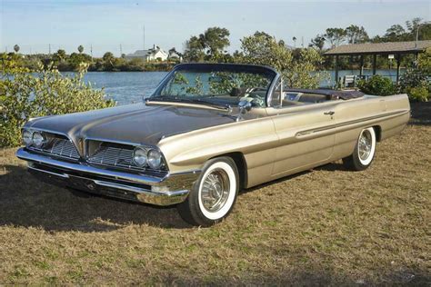 1961 PONTIAC CATALINA CONVERTIBLE