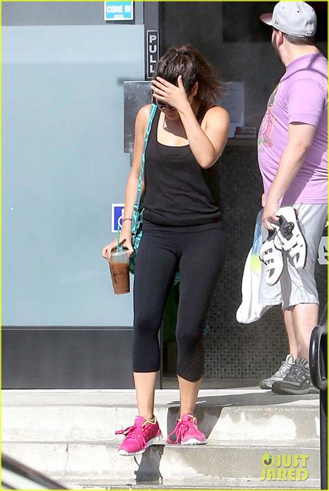 Mila Kunis Bares Belly After Workout: Photo 2710677 | Mila Kunis Photos ...