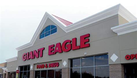 Giant Eagle - Welcome to the Shoppes at Caste Village