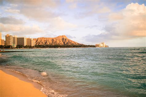 6 of the Most Beautiful Oahu Beaches - And Where to Find Them - One Day ...