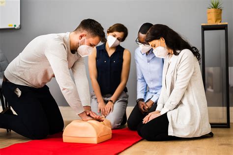 7 Benefits of Group CPR Training | SureFire CPR