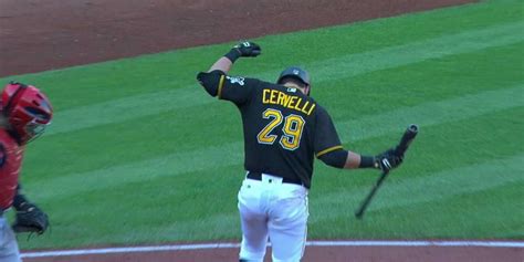 Pirates' Francisco Cervelli exits with injury