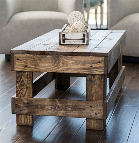 Rustic Farmhouse Coffee Table Walmart / Modernluxe Round Rustic Coffee Table With Dusty Wax ...