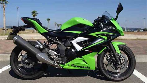 PROMO HEBOH..!!! Segini Harga Kawasaki Ninja 150cc di Pasaran