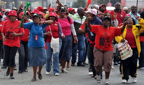 Strike causes turmoil across South Africa | The World from PRX