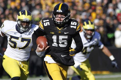 Michigan vs. Iowa final score: Hawkeyes rally for 24-21 victory with dominant defense - SBNation.com