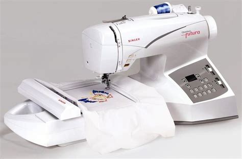 Singer Futura CE-200 w/ 3900 designs & AutoPunch software | Singer sewing company, Sewing ...