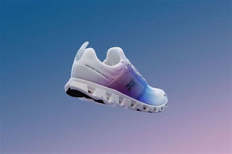 A trainer made purely from carbon emissions now exists – and actually ...