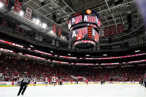 Carolina Hurricanes: Attendance at PNC Arena on the rise