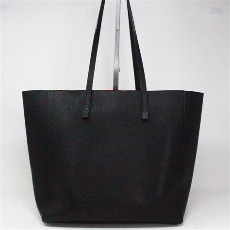 *ON SALE*CAROLINA HERRERA #37850 Black Leather Medium Tote Bag – ALL ...