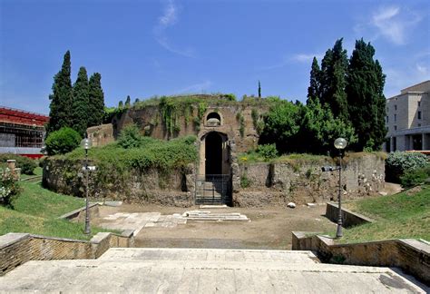 Discover the Majestic Mausoleum of Augustus in Rome