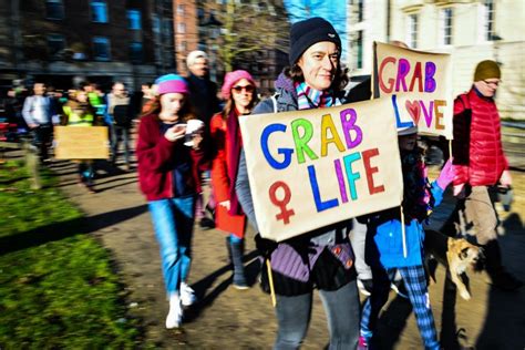 Women's March: The most empowering placards as thousands march for ...