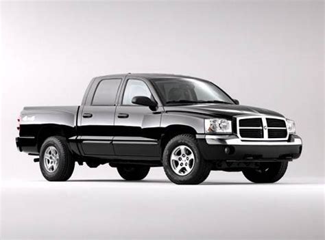 2005 Dodge Dakota Quad Cab Price, Value, Ratings & Reviews | Kelley ...