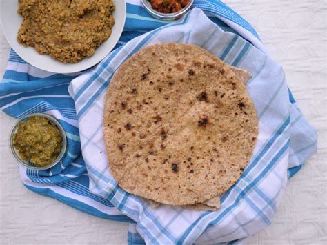 This Muslim Girl Bakes: Our House Roti.