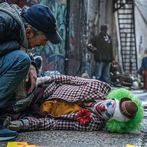 Joker (2019) Behind the Scenes - Todd Phillips and Joaquin Phoenix - Joker (2019) Photo ...