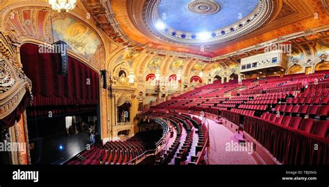 CHICAGO, IL - Oct 6: Chicago Theatre interior view on October 6, 2011 in Chicago, Illinois. The ...