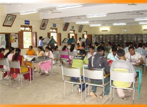 Shivaji Education Society's Shivaji Arts and Commerce College, Karwar , Karnataka - Careerindia